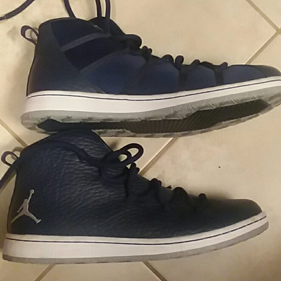 Jordans - Picture 2 of 4